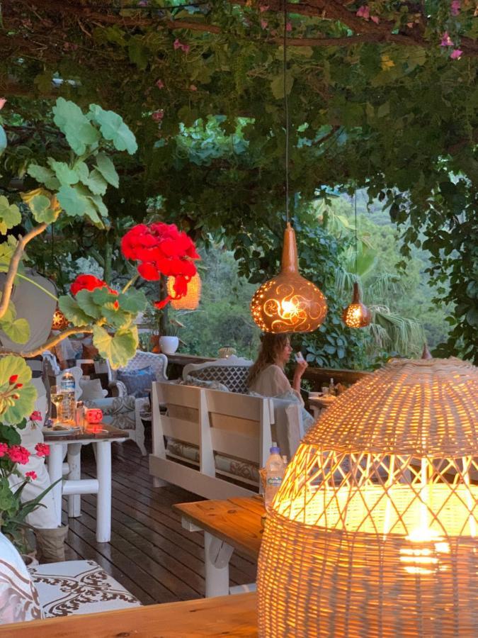 Large Bungalow With Sea View In Kabak Bay, Oeluedeniz Fethiye Bagian luar foto