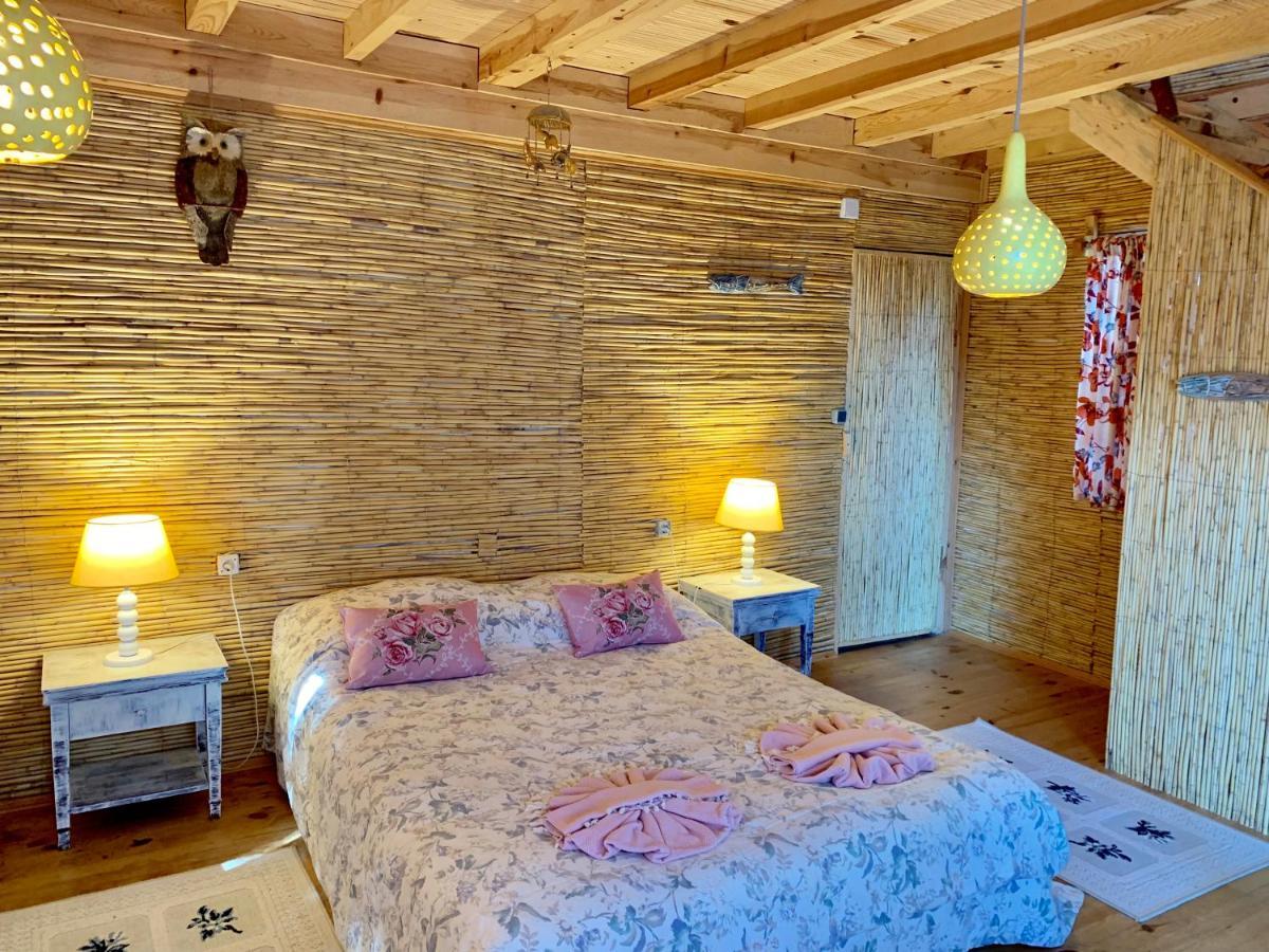 Large Bungalow With Sea View In Kabak Bay, Oeluedeniz Fethiye Bagian luar foto